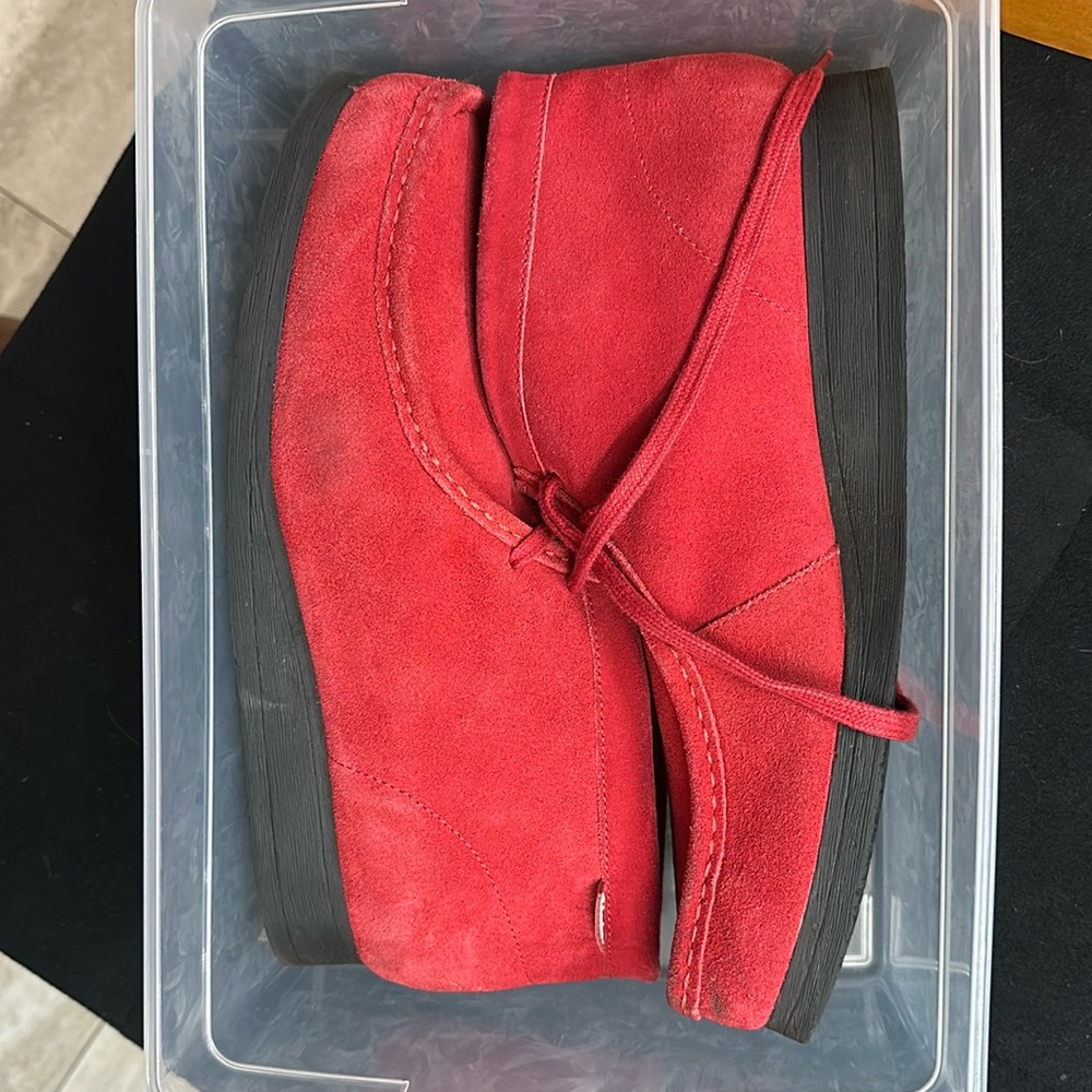 Clarks Wallabee Red Suede Chukka Boots, Size 13, Very Good Condition